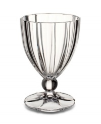 This sparkling, geometric-cut claret features a beautiful ball-accented stem that extends to an elegant bell shape. This sparkling, geometric-cut claret features a beautiful ball-accented stem that extends to an elegant bell shape.