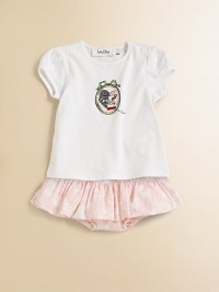 For your Dior baby, a sweet and plush tee with capped sleeves and a colorful graphic.Ribbed crewneckShort cap sleevesShoulder buttonsCottonMachine washImported