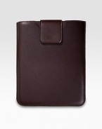 This sleek, stylish leather case has a snap tab and chamois-cloth lining to secure and protect your first- or second-generation iPad.Hand-crafted leatherFits first- and second-generation iPads8½W X 10HMade in USA