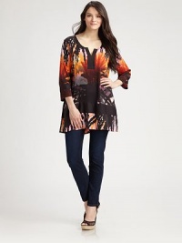 An intoxicating tropical print lends a laid-back quality to this design featuring a relaxed fit. Split necklineThree-quarter sleevesSolid trimSide slitsAbout 34 from shoulder to hem95% silk/5% elastaneDry cleanImported An intoxicating tropical print lends a laid-back quality to this design featuring a relaxed fit. Split necklineThree-quarter sleevesSolid trimSide slitsAbout 34 from shoulder to hem95% silk/5% elastaneDry cleanImported