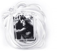 Mikasa Love Knot Frame 2 1/2 X 5 Mikasa Love Knot Frame 2 1/2 X 5