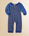 With cool mini-stripes, ribbed details and raglan sleeves, a sporty onesie for the ballplayer-to-be.CrewneckFront buttonsLong sleeves with cuffsBottom snap closure50% polyester/38% cotton/12% rayonMachine washImported Please note: Number of buttons may vary depending on size ordered. 