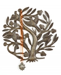 Keep necklaces and bracelets waiting in the wings with this elaborate jewelry tree. Graceful birds and branches sculpted from recycled scrap metal show the creativity of Haiti's master artisans. Keep necklaces and bracelets waiting in the wings with this elaborate jewelry tree. Graceful birds and branches sculpted from recycled scrap metal show the creativity of Haiti's master artisans.