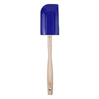 Mix, stir, scrape and fold without leaving a scratch on your bake or cookware. Strong enough for thick batters, this fine-grade silicone spatula glides along flat and curved surfaces with equal ease. Mix, stir, scrape and fold without leaving a scratch on your bake or cookware. Strong enough for thick batters, this fine-grade silicone spatula glides along flat and curved surfaces with equal ease.