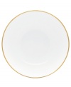 Serve special meals with this collection of simply beautiful gold-rimmed salad bowls and make dining at home feel like a four-star affair.