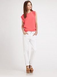 Crisp white denim styled with a tapered leg that's slouchy from waist to thigh.THE FITRelaxed fitRise, about 8Inseam, about 29THE DETAILSZip flyFive-pocket style98% cotton/2% elastaneMachine washMade in USA of Italian fabricModel shown is 5'9 (175cm) wearing US size 4. Crisp white denim styled with a tapered leg that's slouchy from waist to thigh.THE FITRelaxed fitRise, about 8Inseam, about 29THE DETAILSZip flyFive-pocket style98% cotton/2% elastaneMachine washMade in USA of Italian fabricModel shown is 5'9 (175cm) wearing US size 4.