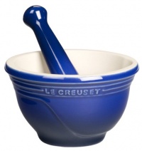Le Creuset Stoneware 20-Ounce Mortar and Pestle, Cobalt Le Creuset Stoneware 20-Ounce Mortar and Pestle, Cobalt