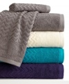 Pamper yourself in luxury with this Chevron bath towel from Bianca, featuring a beautiful textured chevron pattern in your choice of four modern hues.