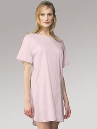 Ultra-soft mercerized cotton crewneck for all-night comfort. Short sleeves Machine wash Imported Ultra-soft mercerized cotton crewneck for all-night comfort. Short sleeves Machine wash Imported