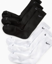 Even if he's sweating up a storm his feet will still be dry in these Dri-Fit crew socks from Nike that are perfect for your little athlete. Even if he's sweating up a storm his feet will still be dry in these Dri-Fit crew socks from Nike that are perfect for your little athlete.