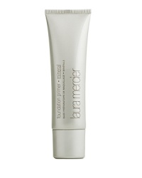 Laura Mercier Mineral Foundation Primer primes skin to achieve a smoother, more even application of Laura Mercier's mineral formulas. The cutting-edge, liquid to powder formula offers a good-for-you blend of vitamins and minerals to visibly improve the appearance of skin, while preparing the skin for a flawless application of Mineral Powder SPF 15 or Mineral Pressed Powder SPF 15. The ultra-silky, weightless finish invisibly shields the skin while helping makeup stay fresh and colour-true throughout the day. Laura Mercier Mineral Foundation Primer primes skin to achieve a smoother, more even application of Laura Mercier's mineral formulas. The cutting-edge, liquid to powder formula offers a good-for-you blend of vitamins and minerals to visibly improve the appearance of skin, while preparing the skin for a flawless application of Mineral Powder SPF 15 or Mineral Pressed Powder SPF 15. The ultra-silky, weightless finish invisibly shields the skin while helping makeup stay fresh and colour-true throughout the day.