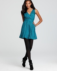 Leave them wanting more in a BCBGeneration dress, featuring a lace back that shows off your sultry side on the way out. Leave them wanting more in a BCBGeneration dress, featuring a lace back that shows off your sultry side on the way out.