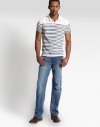 A relaxed, straight-leg fit with the lived-in look of a longtime favorite in weathered-and-worn denim. Five-pocket style Button fly Inseam, about 34 98% cotton/2% elastane Made in USA 