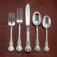 Refined and elegant, this Old Master flatware by Towle is ideal for any formal setting. The fine sterling silver offset by rich, unique detail creates the perfect union of tradition and luxury. Refined and elegant, this Old Master flatware by Towle is ideal for any formal setting. The fine sterling silver offset by rich, unique detail creates the perfect union of tradition and luxury.