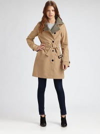 Preppy-chic houndstooth peeks out at the lapels of this belted trench style for a dose of graphic charm.Notched-collarEpaulettesButton storm-flapButton frontSelf beltSlash pocketsAbout 26 from shoulder to hemCottonDry cleanImportedModel shown is 5'10 (177cm) wearing US size 2. Preppy-chic houndstooth peeks out at the lapels of this belted trench style for a dose of graphic charm.Notched-collarEpaulettesButton storm-flapButton frontSelf beltSlash pocketsAbout 26 from shoulder to hemCottonDry cleanImportedModel shown is 5'10 (177cm) wearing US size 2.