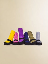 Six pairs of brightly colored, Mary Jane-printed socks, packaged in an adorable keepsake box.Cotton/Nylon/SpandexMachine washImported Six pairs of brightly colored, Mary Jane-printed socks, packaged in an adorable keepsake box.Cotton/Nylon/SpandexMachine washImported