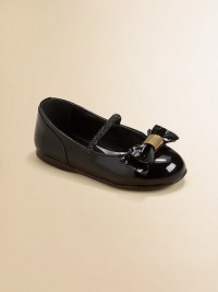 Poised and polished patent leather flats have a pretty front bow with a signature tab, plus an elastic strap to keep them on those tiny feet.Patent leather upperSynthetic solePadded insoleImported Poised and polished patent leather flats have a pretty front bow with a signature tab, plus an elastic strap to keep them on those tiny feet.Patent leather upperSynthetic solePadded insoleImported