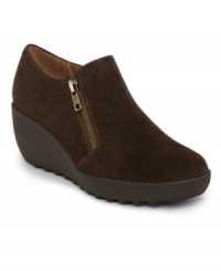 Aerosoles' Grated Cheese has all of the ingredients for a casually chic fall shoe! With a round-toe silhouette and low wedge heel, these suede platform shooties feature an outside zipper closure. Aerosoles' Grated Cheese has all of the ingredients for a casually chic fall shoe! With a round-toe silhouette and low wedge heel, these suede platform shooties feature an outside zipper closure.