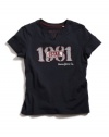 GUESS Kids Boys Slit Neck Tee with Mixed Appliqué, NAVY (20)