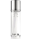 This luxurious, refreshing tonic instantly removes all traces of makeup from face and eyes - without water - leaving skin feeling clean, fresh, soft and supple. Infused with plant extracts to balance and tone skin while optimizing moisture balance. Ideal for quick makeovers during the day. 5 oz. 