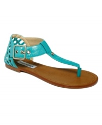 The studded woven detailing on the back of the Sutttle thong sandals by Steve Madden make for a most welcome surprise. The studded woven detailing on the back of the Sutttle thong sandals by Steve Madden make for a most welcome surprise.