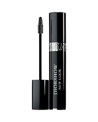 The NEW Mascara Extraordinaire and the perfect addition to Dior's award-winning lineup of backstage mascaras. Diorshow NEW LOOK Mascara delivers infinite volume and an unparalleled lash-multiplying effect. The NEW exclusive nano-brush coats the lashes from the root and catches every last lash with the precision of a couturiers hand allowing for infinitely voluminous lashes. The NEW Mascara Extraordinaire and the perfect addition to Dior's award-winning lineup of backstage mascaras. Diorshow NEW LOOK Mascara delivers infinite volume and an unparalleled lash-multiplying effect. The NEW exclusive nano-brush coats the lashes from the root and catches every last lash with the precision of a couturiers hand allowing for infinitely voluminous lashes.