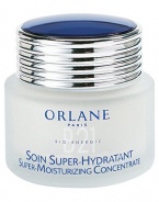 This crème ideal for a range of different skins. A water based boost of moisture for normal or dehydrated skin. Rich in allantoin, this crème allows for a dewy finish to the skin. Can be used AM or PM. 1.7 oz. 
