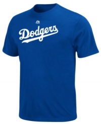 Grand slam! You'll score classic style, comfort and team pride in this Los Angeles Dodgers MLB t-shirt from Majestic. Grand slam! You'll score classic style, comfort and team pride in this Los Angeles Dodgers MLB t-shirt from Majestic.