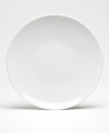 Subtle concentric rings and sleek modern shapes combine in this beautiful dinnerware collection from Rosenthal. From morning to evening, Loft dinner plates bring a generous helping of style to the table.