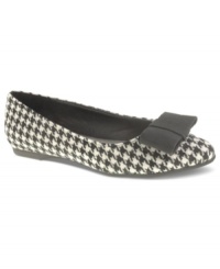 Everything's on-target. CL by Laundry's Beauty Spot flats feature great patterns on the upper and have a cute decorative bow on the toe. Everything's on-target. CL by Laundry's Beauty Spot flats feature great patterns on the upper and have a cute decorative bow on the toe.