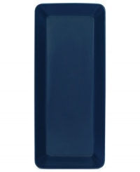 With a minimalist design and unparalleled durability, this large Teema platter makes preparing and serving meals a cinch. Featuring a sleek angled edge in glossy blue porcelain by Kaj Franck for Iittala. With a minimalist design and unparalleled durability, this large Teema platter makes preparing and serving meals a cinch. Featuring a sleek angled edge in glossy blue porcelain by Kaj Franck for Iittala.