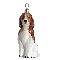 A lovely gift for any Beagle owner, the Pet Set dog ornaments from Joy to the World are endorsed by Betty White to benefit Morris Animal Foundation. Each hand painted ornament is packed individually in its own black lacquered box.