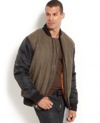 The always classic vintage field bomber jacket by LRG updated with tweed for an elegant style. The always classic vintage field bomber jacket by LRG updated with tweed for an elegant style.