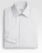 A business essential with a slim, modern fit tailored in Italian cotton. Buttonfront Point collar Cotton Machine wash Imported 