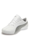 Sporty with a touch of glam, the Talulla sneakers combine PUMA's signature low profile with an embellished, glittery logo stripe along the sides.