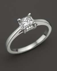 Diamond ring set in 14K. white gold.