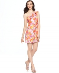 For your next special occasion, try this sweet dress from Tommy Hilfiger. Gorgeous florals make it a timeless classic, while an on-trend silhouette lends a modern touch. For your next special occasion, try this sweet dress from Tommy Hilfiger. Gorgeous florals make it a timeless classic, while an on-trend silhouette lends a modern touch.