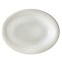 Like icing on a wedding cake, the Ballet Icing Collection elicits both awe and admiration as it captures the graceful elements and sweeping orchestrations of dance. The delicate piping of the pattern evokes the craft of a master cake decorator forming circular spirals in white on our newest fine bone china patterns. Like icing on a wedding cake, the Ballet Icing Collection elicits both awe and admiration as it captures the graceful elements and sweeping orchestrations of dance. The delicate piping of the pattern evokes the craft of a master cake decorator forming circular spirals in white on our newest fine bone china patterns.