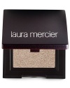 Laura Mercier Sequin Eye Colour has soft-sparkle effects that glisten and captivates. The deep-impact shades can be swept over eyes softly for a stunning day look, or applied with more intensity for evening glamour. 