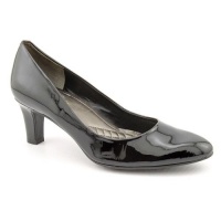 Easy Spirit Women's Quota Patent Leather Kitten Heels in Black Easy Spirit Women's Quota Patent Leather Kitten Heels in Black