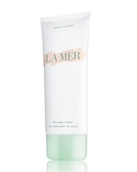 With seaweed and bio-fermentation as its cornerstone, La Mer The Body Crème is like a seaweed wrap in a jar. This serious skincare treatment infuses the skin with sumptuous moisture, breaking the cycle of dryness and dehydration. An exclusive Micro-Algae Complex paired with La Mer's nutrient-rich sea kelp delivers a cascade of thalasso therapy-like benefits: long-lasting hydration, comfort and renewal in addition to calming, cushioning and smoothing properties. Rich in Hyaluronic Acid and Omega-3 fatty acids and vitamins. Utilizes La Mer's Blue Algae Lift Ferment to dramatically restore a healthy suppleness and bounce. Delivered through La Mer's exclusive Deconstructed Waters™, seaborne ingredients infuse the skin with energy. With seaweed and bio-fermentation as its cornerstone, La Mer The Body Crème is like a seaweed wrap in a jar. This serious skincare treatment infuses the skin with sumptuous moisture, breaking the cycle of dryness and dehydration. An exclusive Micro-Algae Complex paired with La Mer's nutrient-rich sea kelp delivers a cascade of thalasso therapy-like benefits: long-lasting hydration, comfort and renewal in addition to calming, cushioning and smoothing properties. Rich in Hyaluronic Acid and Omega-3 fatty acids and vitamins. Utilizes La Mer's Blue Algae Lift Ferment to dramatically restore a healthy suppleness and bounce. Delivered through La Mer's exclusive Deconstructed Waters™, seaborne ingredients infuse the skin with energy.