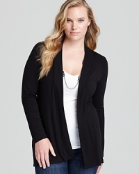 Lend a luxe layer to all your casual essentials with this Splendid Plus cardigan, touting an effortless open silhouette for everyday ease. Lend a luxe layer to all your casual essentials with this Splendid Plus cardigan, touting an effortless open silhouette for everyday ease.