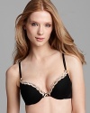 Exude confidence with this push-up bra in mesh from Cosabella.