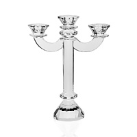 For over 160 years, Italian-based Ricci Argentieri has created superlatively crafted designs of timeless style. In that spirit, this elegant candelabra adds grandeur to fine dine occasions. For over 160 years, Italian-based Ricci Argentieri has created superlatively crafted designs of timeless style. In that spirit, this elegant candelabra adds grandeur to fine dine occasions.