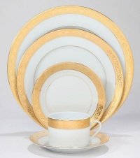 Philippe Deshoulieres Trianon Gold Relish Dish 9 x 5 in Philippe Deshoulieres Trianon Gold Relish Dish 9 x 5 in