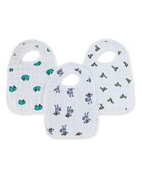 Chubby elephants, funky monkeys and chirpy birds adorn these bibs that have three snaps at the shoulder to make them easy to take on and off. Chubby elephants, funky monkeys and chirpy birds adorn these bibs that have three snaps at the shoulder to make them easy to take on and off.