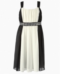 Elegance comes in all forms. She'll dance the night away in this simply stunning chiffon dress from Bloome. Elegance comes in all forms. She'll dance the night away in this simply stunning chiffon dress from Bloome.