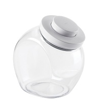 Keep your cookies and other snacks fresh with the airtight seal of this easy-to-display storage jar from OXO, attractively modern and complementary to any kitchen. Keep your cookies and other snacks fresh with the airtight seal of this easy-to-display storage jar from OXO, attractively modern and complementary to any kitchen.