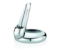 Fusion Chrome Collection combines advanced Gillette technologies with The Art of Shaving quality and craftsmanship to achieve the ultimate shaving experience. Fusion Chrome Collection SHAVING STAND for RAZOR is handcrafted in polished chrome, sleek and contemporary. Designed to display the Fusion Chrome Razor or Power Razor with elegance, while efficiently draining water away and maintaining the handle properly between each use. Items sold separately. Fusion Chrome Collection combines advanced Gillette technologies with The Art of Shaving quality and craftsmanship to achieve the ultimate shaving experience. Fusion Chrome Collection SHAVING STAND for RAZOR is handcrafted in polished chrome, sleek and contemporary. Designed to display the Fusion Chrome Razor or Power Razor with elegance, while efficiently draining water away and maintaining the handle properly between each use. Items sold separately.
