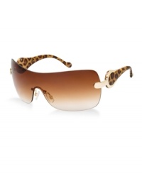 Be a framed beauty like the designer herself. Sunglasses by Jessica Simpson focus on ultimate style, raising the fashion bar a few notches. Be a framed beauty like the designer herself. Sunglasses by Jessica Simpson focus on ultimate style, raising the fashion bar a few notches.